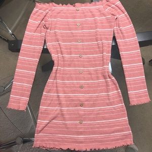 Pink bodycon off the shoulder dress